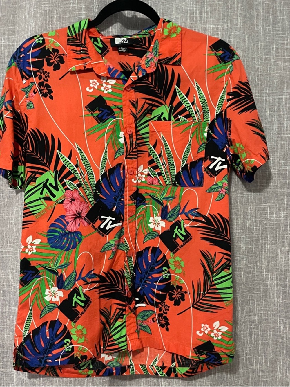 MTV Retro 80’s/90’s Hawaiian Shirt, Y2K, Vintage, Rare